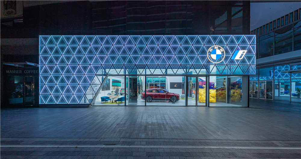 SODA攜手“BMW i” ，駛入未來